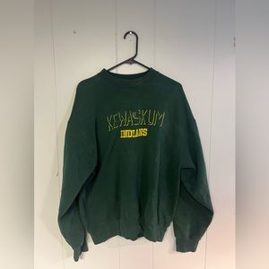 Kewauskum Crewneck